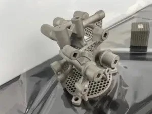 CNC glodanje inženjerske plastike